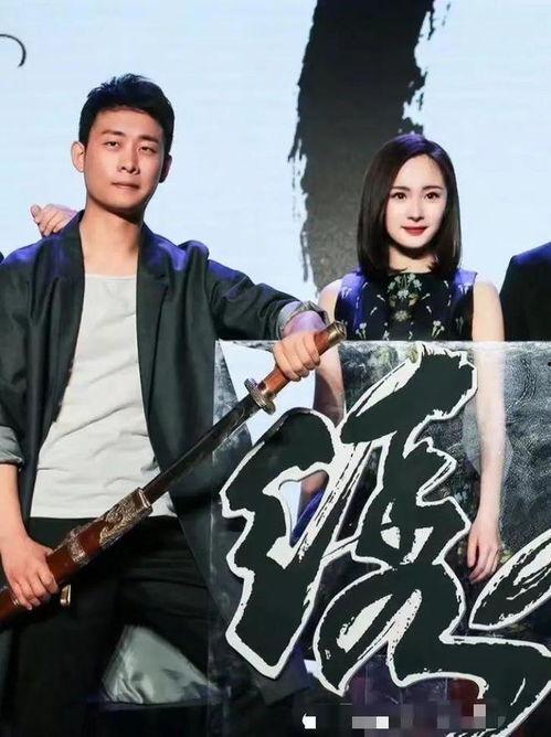 娱乐吃瓜爆料张艺兴人脉,娱乐圈人脉广，资源丰富，揭秘其背后强大关系网  第3张